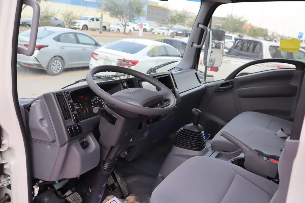 2026 Isuzu Dyna شاص قصير 