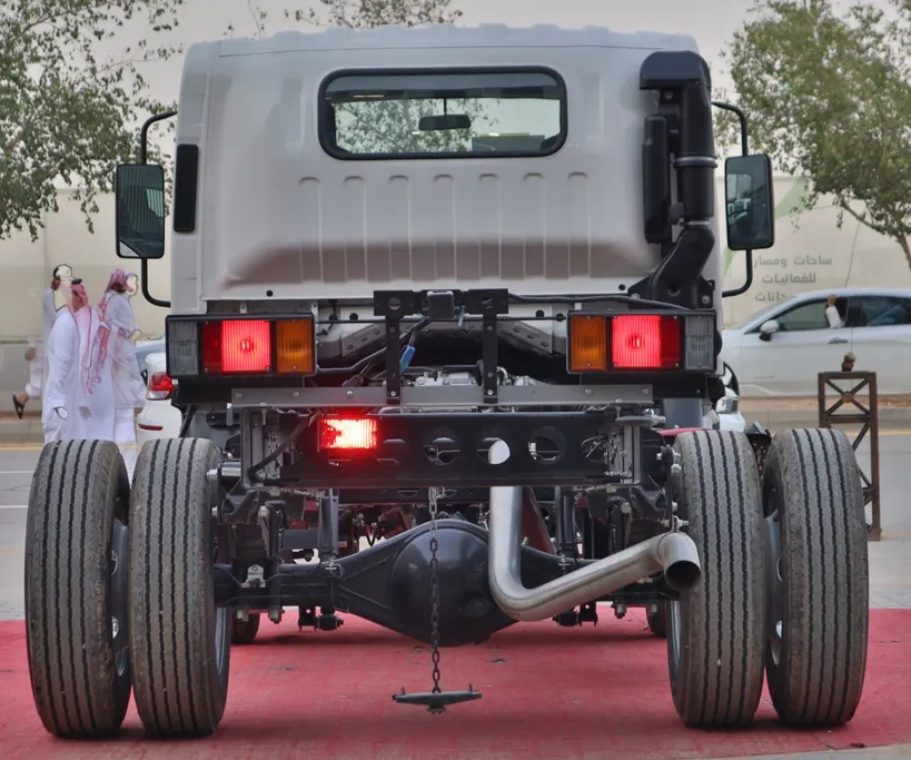 2026 Isuzu Dyna شاص قصير 