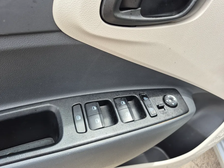 2024 Hyundai Grand i10 Fleet 