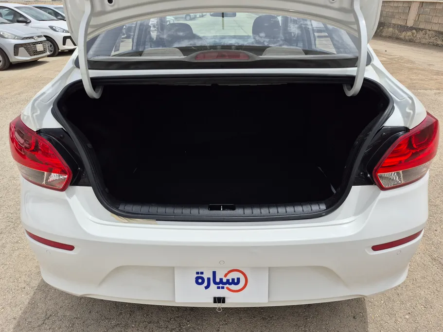 2024 Kia Pegas GL 