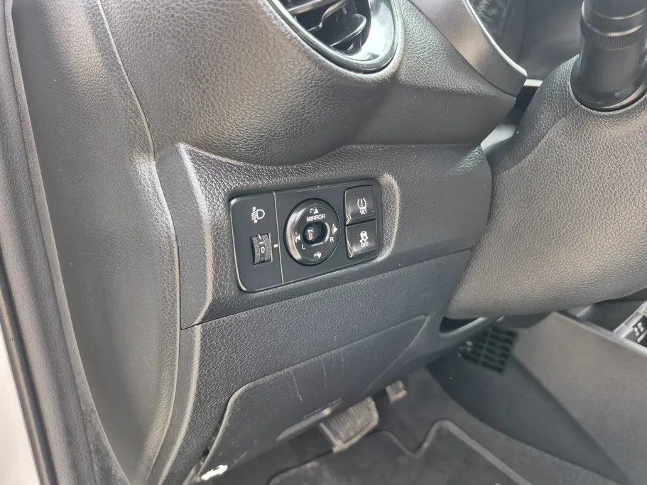 2024 Kia Pegas GL 