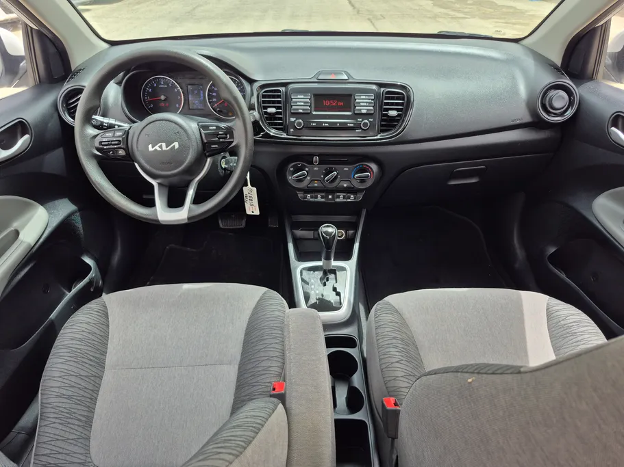2024 Kia Pegas GL 