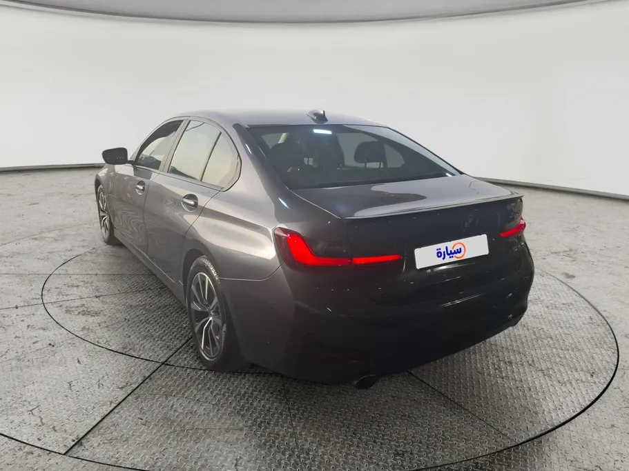 2022 BMW 3 Series 320i  