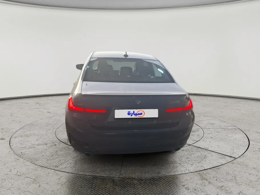 2022 BMW 3 Series 320i  