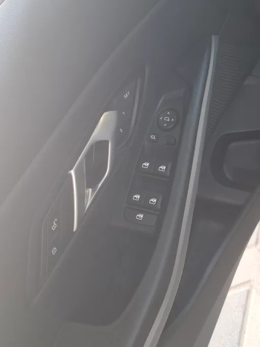 2022 BMW 3 Series 320i  