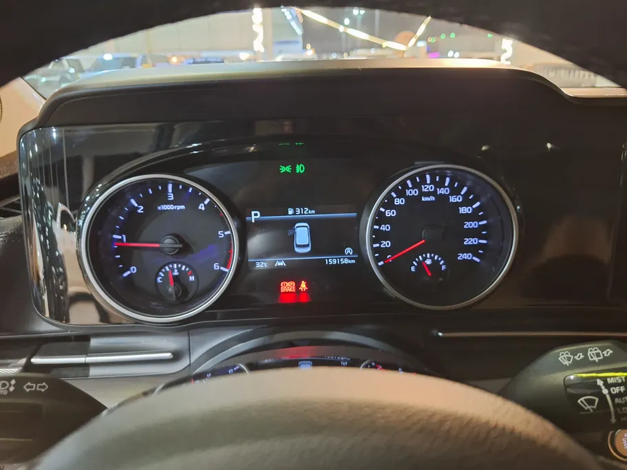 2022 Kia Carnival GL 
