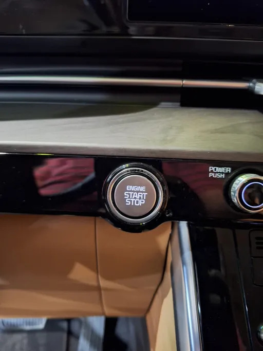 2022 Kia Carnival GL 