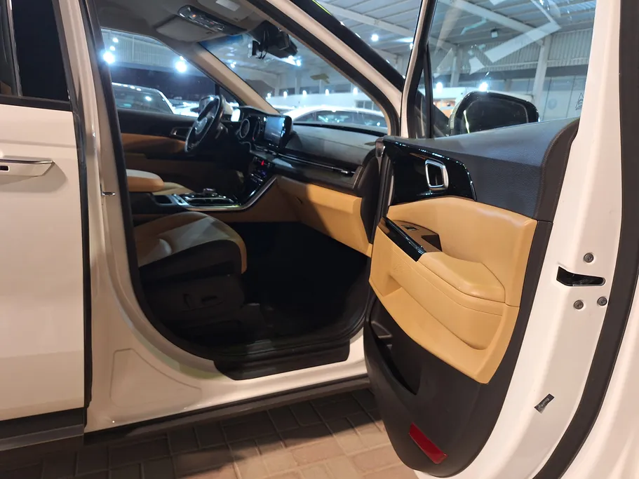 2022 Kia Carnival GL 