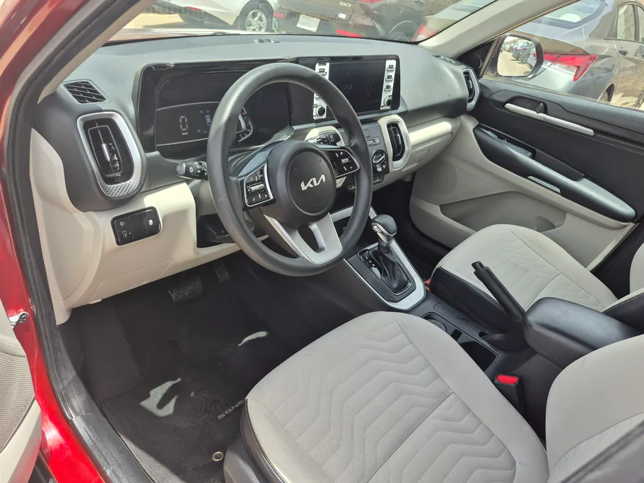 2023 Kia SONET LX 