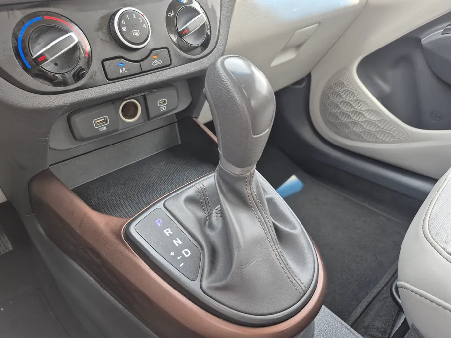 هيونداي Grand i10 فلييت 2024 