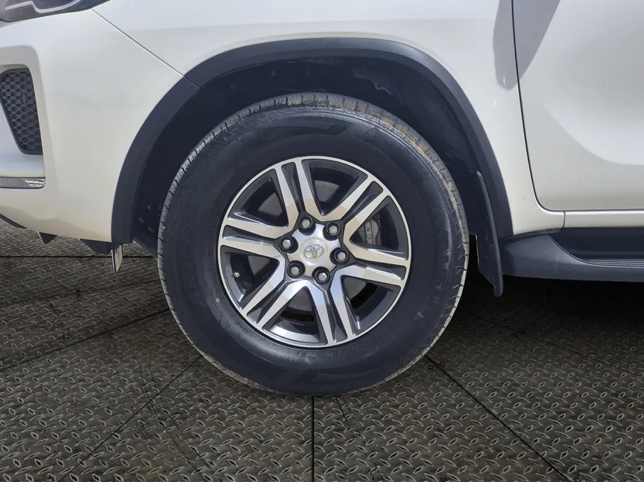 2022 تويوتا Fortuner GX2 4x4 