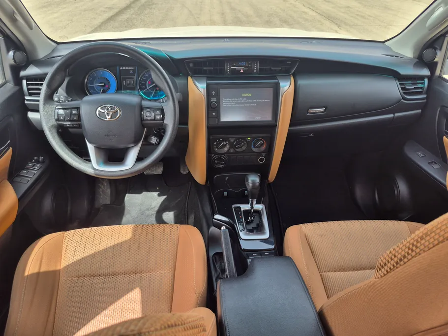 2022 تويوتا Fortuner GX2 4x4 