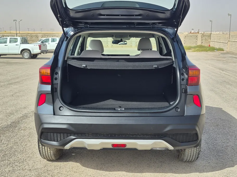 2023 Kia Seltos LX 