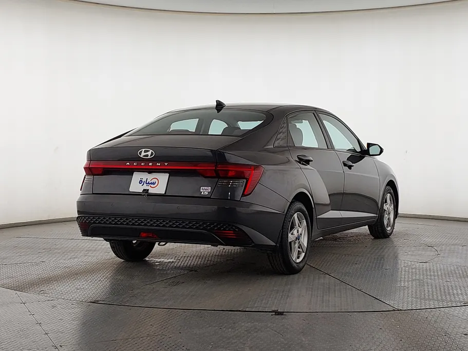 2024 Hyundai Accent Fleet 