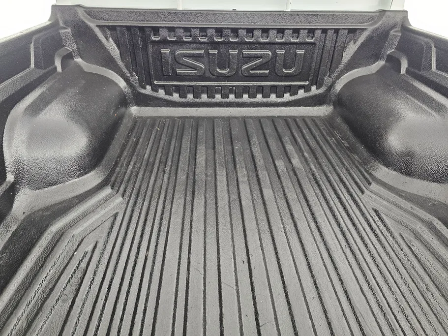 2022 Isuzu D-max Double Cab 