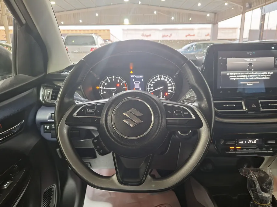 سوزوكي بالينو GLX 2024 