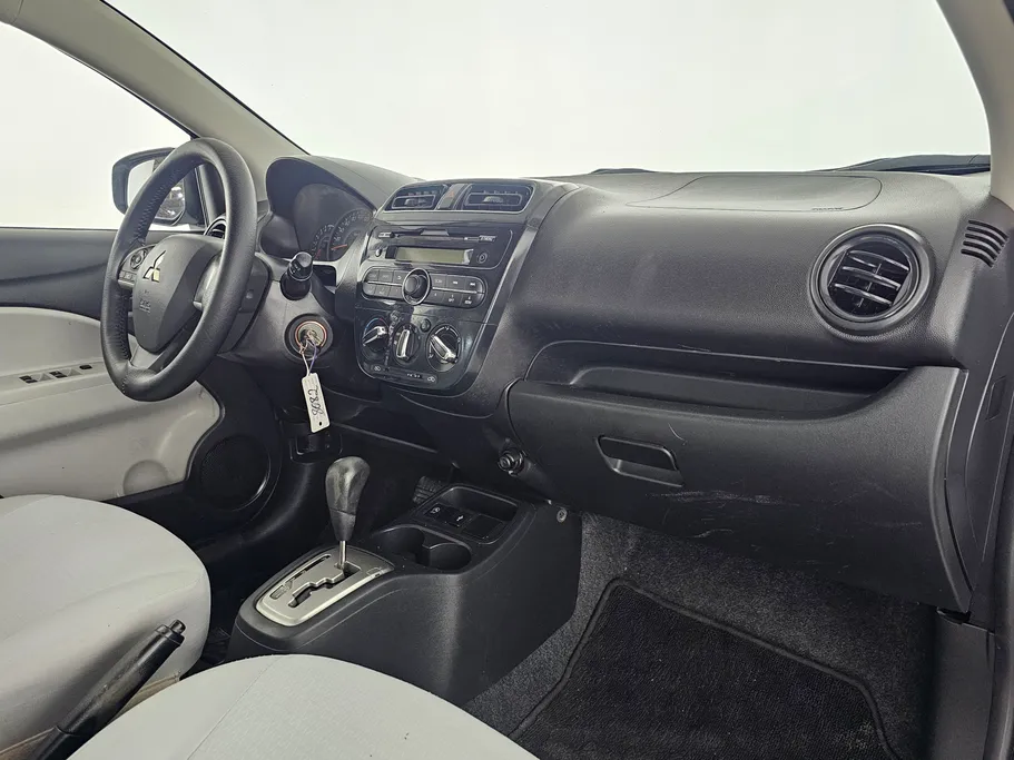 2021 Mitsubishi Attrage GLX LL 