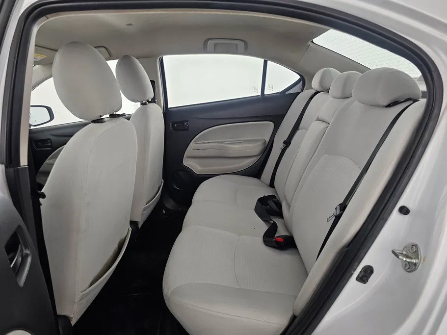 2021 Mitsubishi Attrage GLX LL 