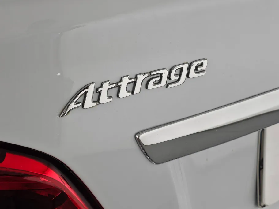 2021 Mitsubishi Attrage GLX LL 