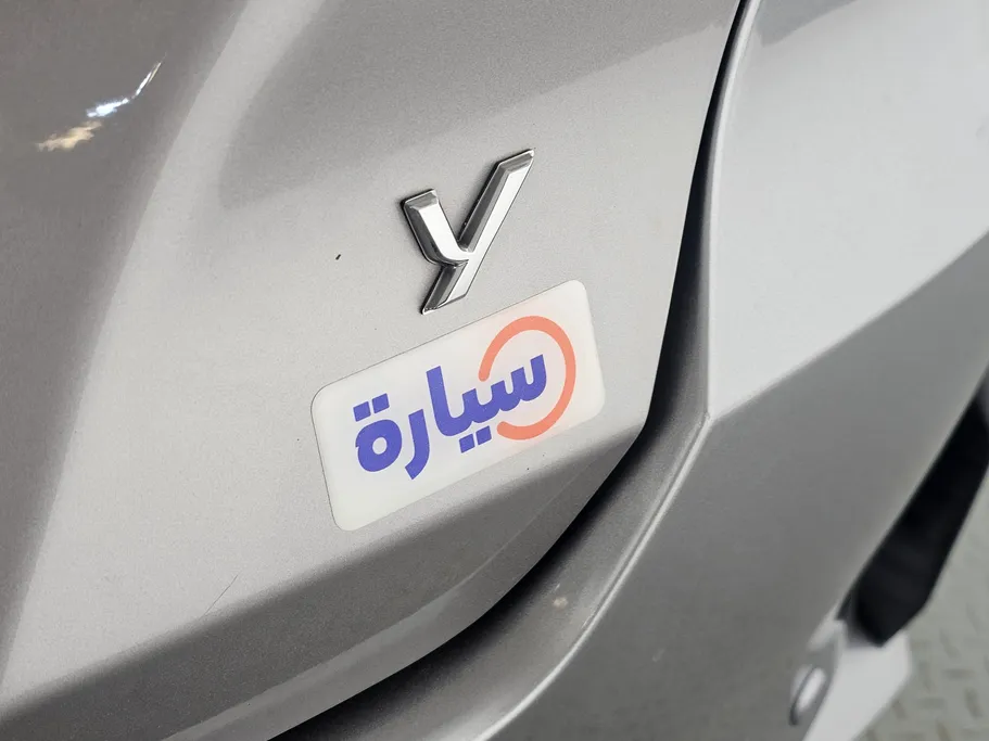 2023 Toyota Yaris  Y 