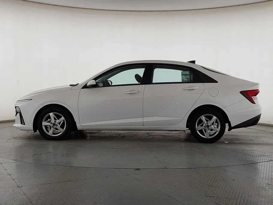 2024 Hyundai Accent Fleet 