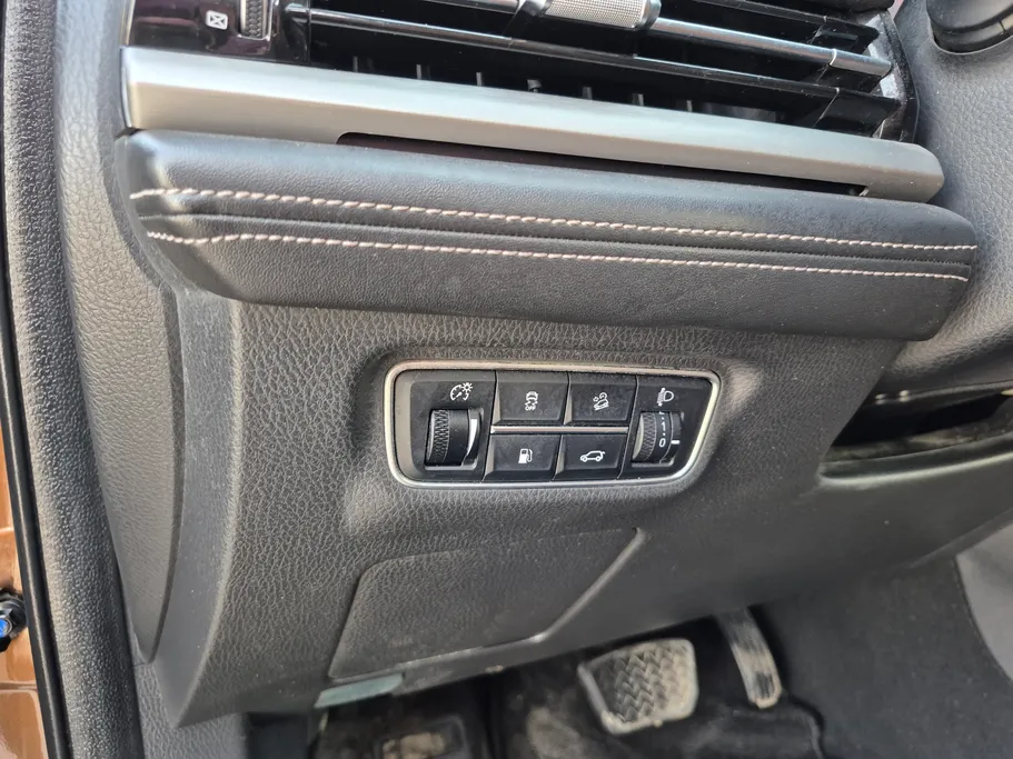 2021 Changan CS95 Platinum 