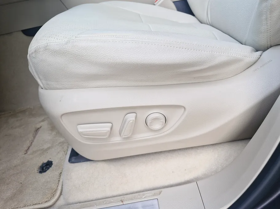 تويوتا لاندكروزر GXR3 2025 
