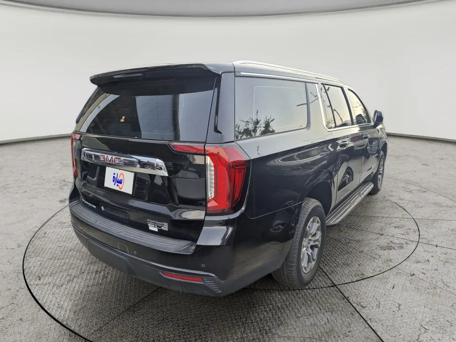 2024 GMC Yukon SLE 
