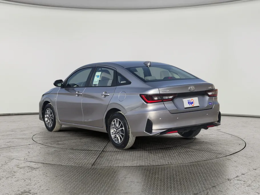 2024 Toyota Yaris  Y 