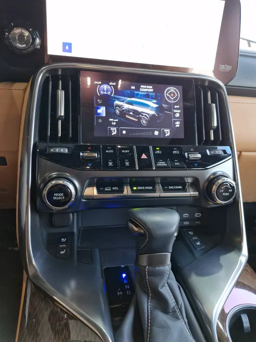 2025 Lexus LX 600 