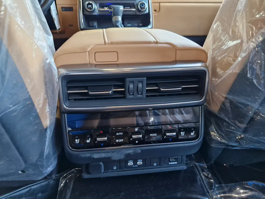 2025 Lexus LX 600 