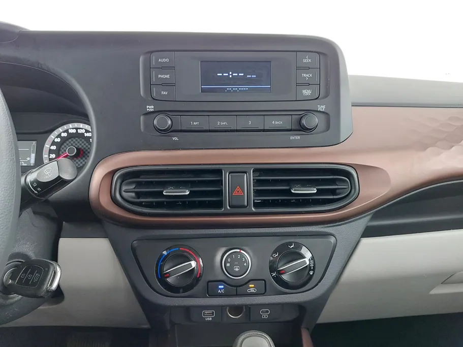 2024 Hyundai Grand i10 Fleet 