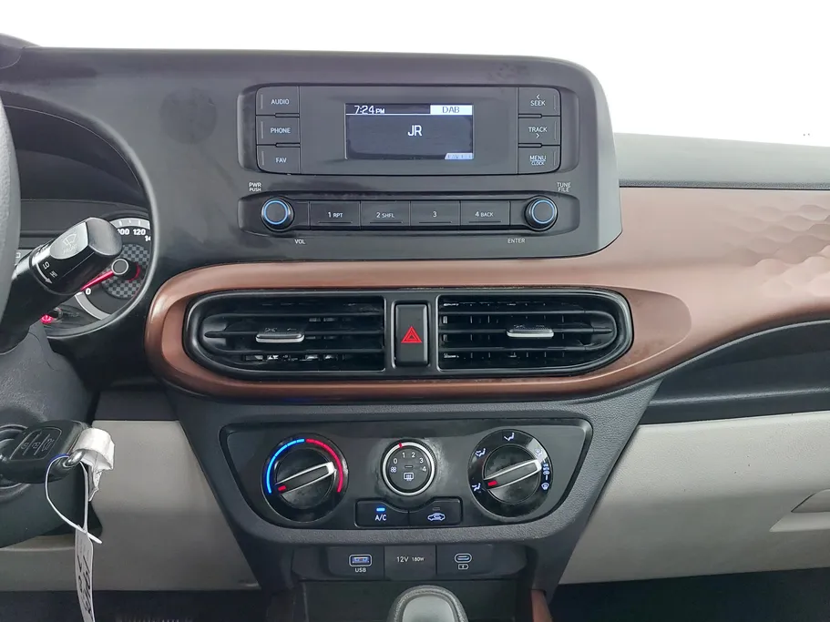 هيونداي Grand i10 فلييت 2024 