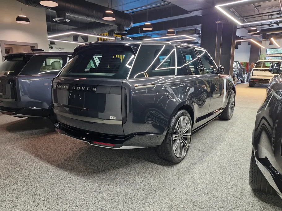 2026 Land Rover Range Rover HSE 