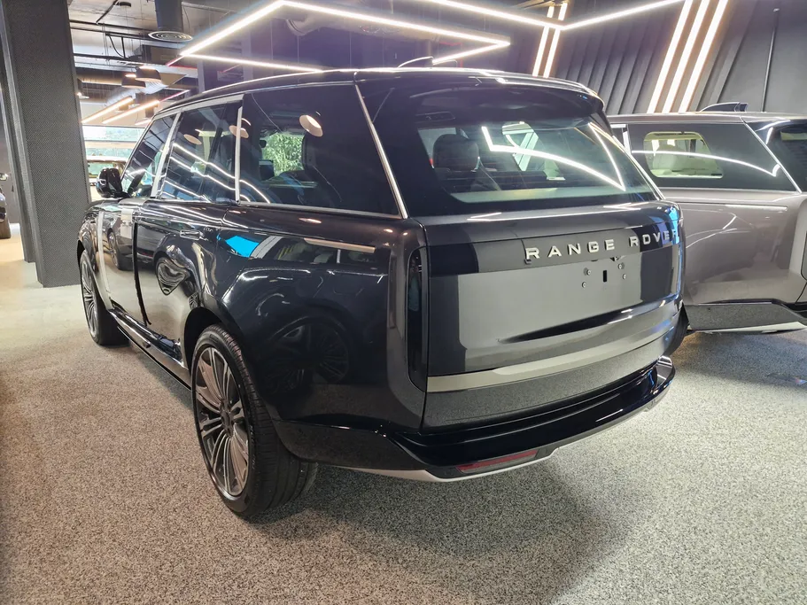2026 Land Rover Range Rover HSE 