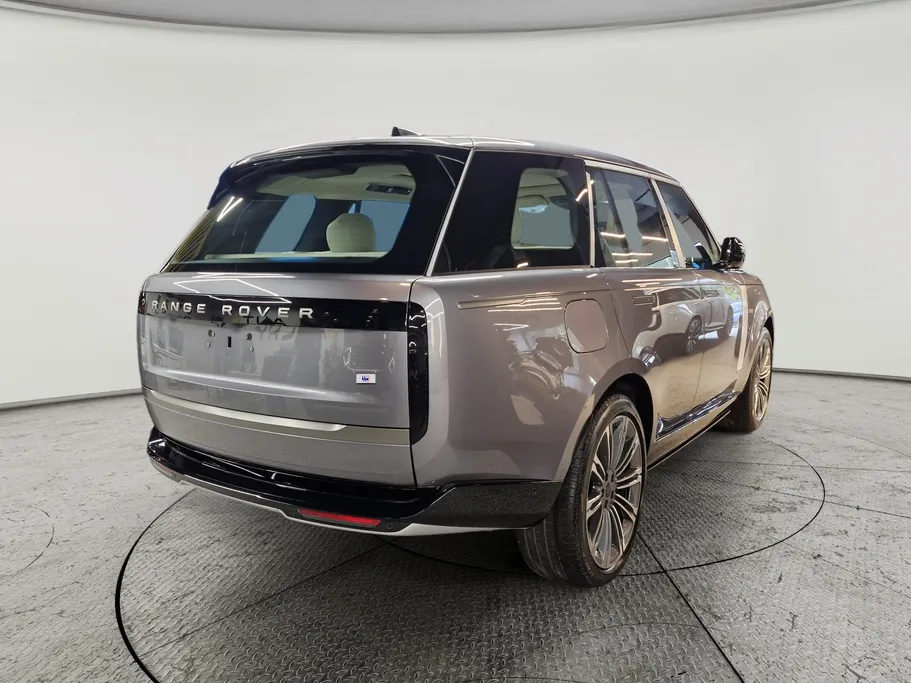 2026 Land Rover Range Rover HSE 