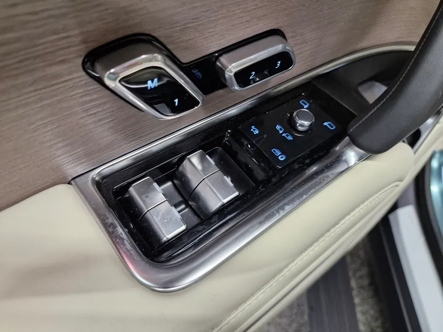 2026 Land Rover Range Rover HSE 