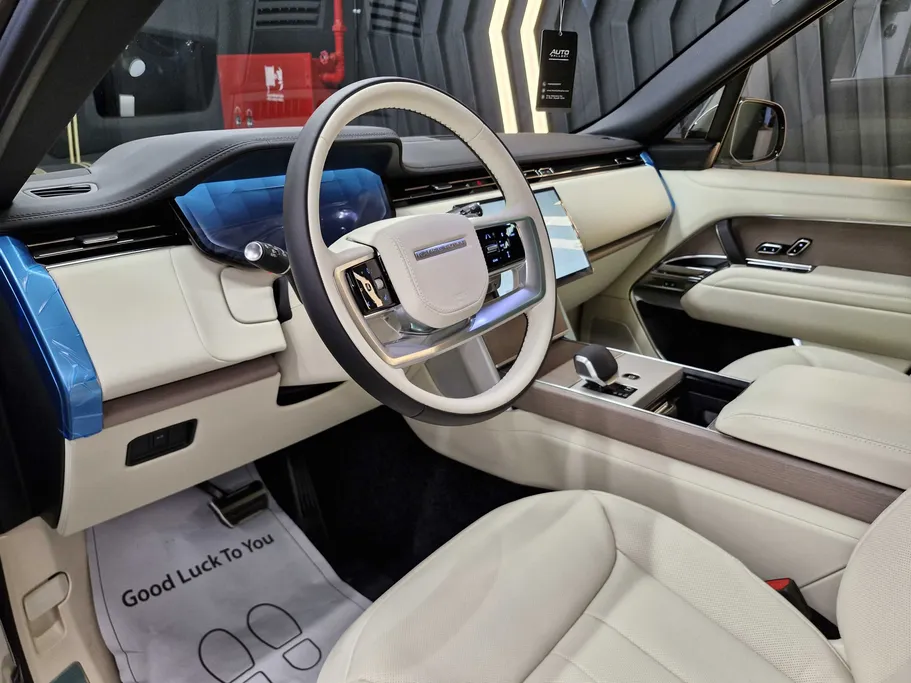 2026 Land Rover Range Rover HSE 