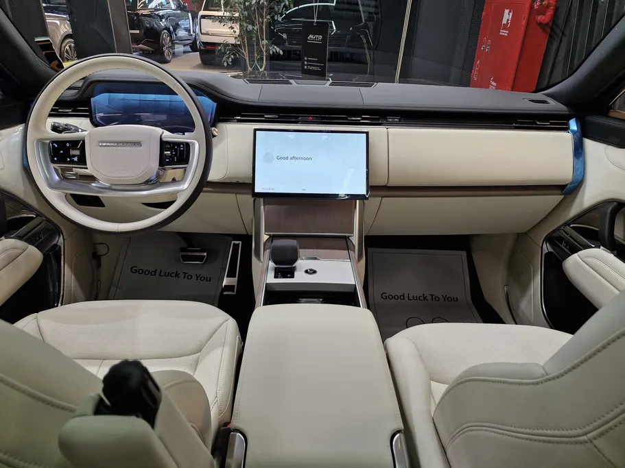 2026 Land Rover Range Rover HSE 