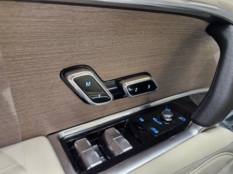 2026 Land Rover Range Rover HSE 