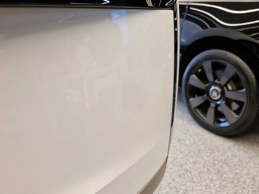 2025 Land Rover Range Rover Autobiography  