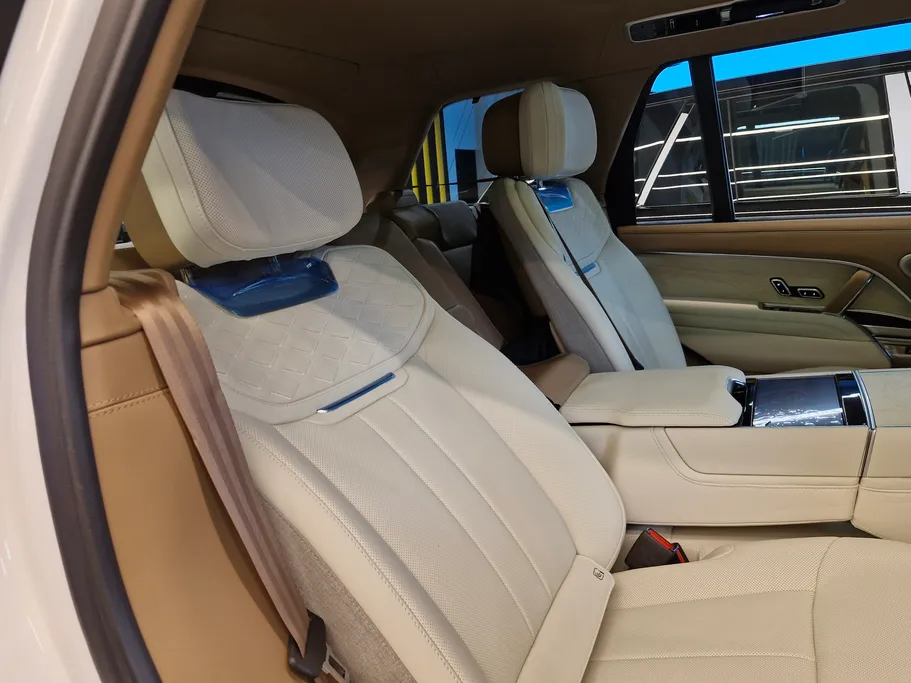 2025 Land Rover Range Rover Autobiography  