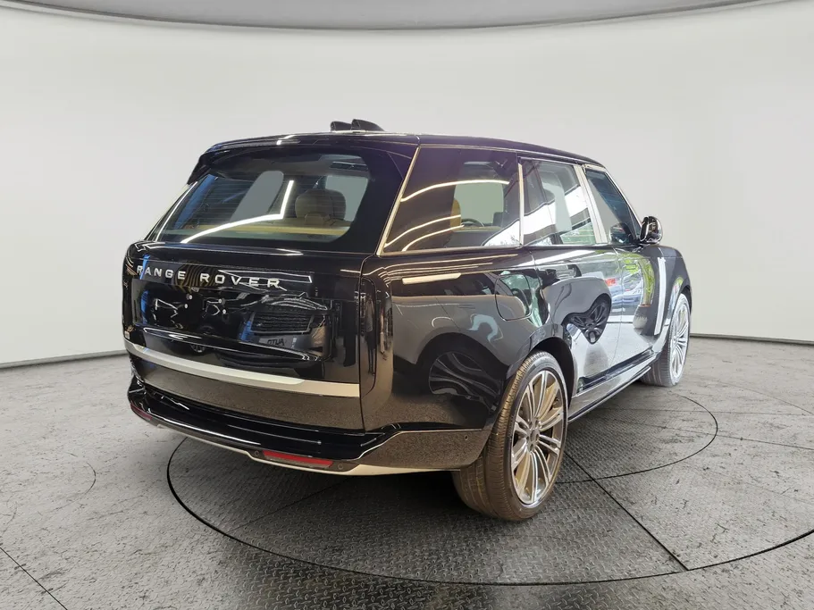 2026 Land Rover Range Rover Autobiography  