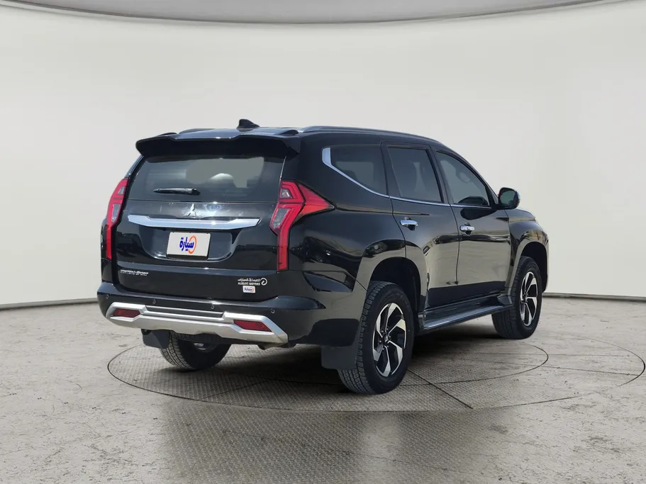 ميتسوبيشي باجيرو GLS 5Doors 2025 