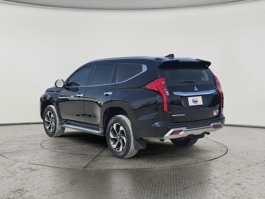 2025 Mitsubishi Pajero GLS 5Doors 