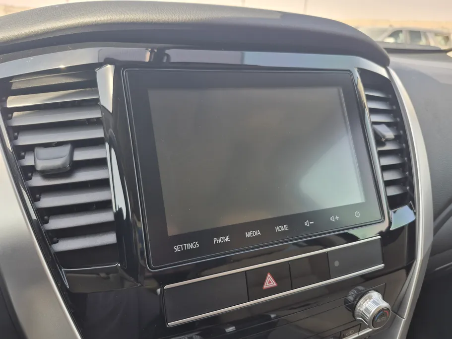 ميتسوبيشي باجيرو GLS 5Doors 2025 