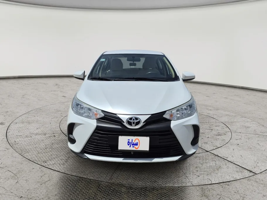 2021 Toyota Yaris  Y 