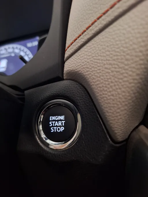 2025 Toyota RAV4 GLE 