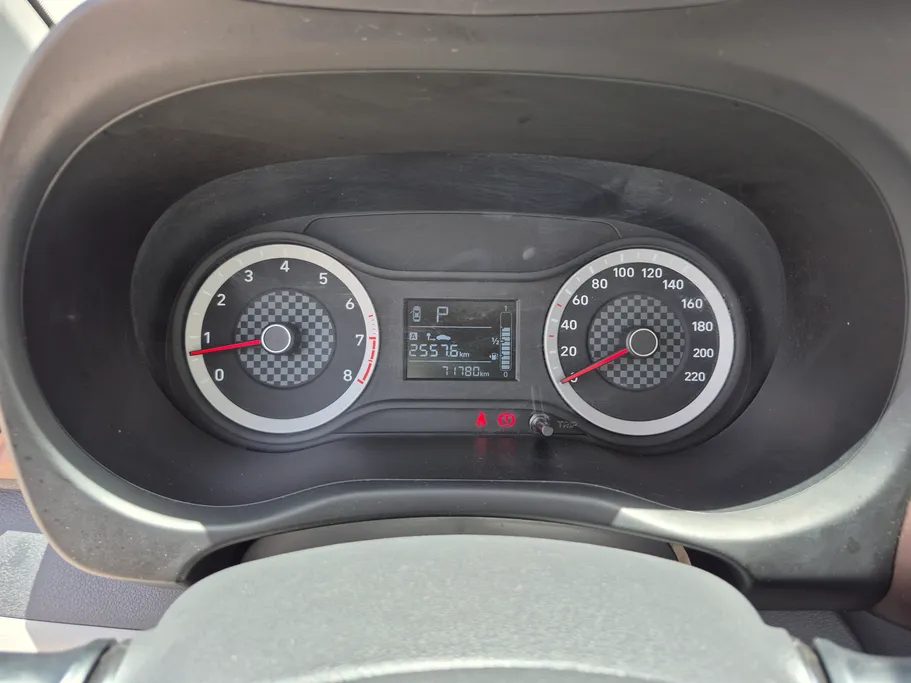 هيونداي Grand i10 فلييت 2024 