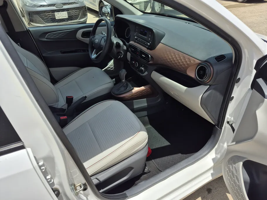 هيونداي Grand i10 فلييت 2024 